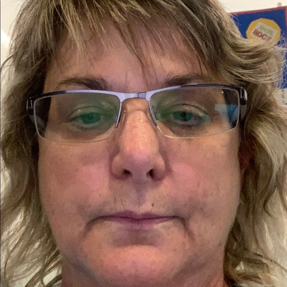 Meet your Posher, Missy - Picture 1 of 1